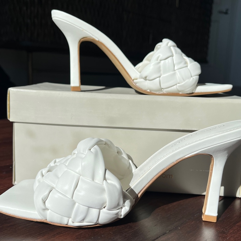 Marc Fisher Brizo White Woven Strap Heeled Mules Size 8 M  New Open Box